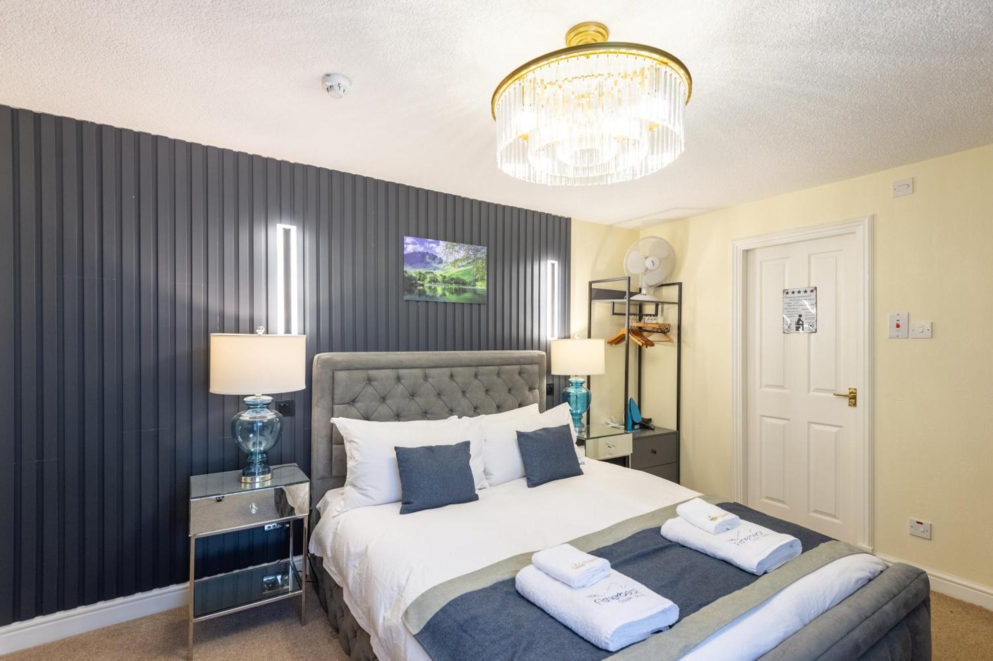 The Ambleside Apartments - Self Catering With Private Kitchen - Best For Location Εξωτερικό φωτογραφία